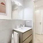 Designer In Oltrarno