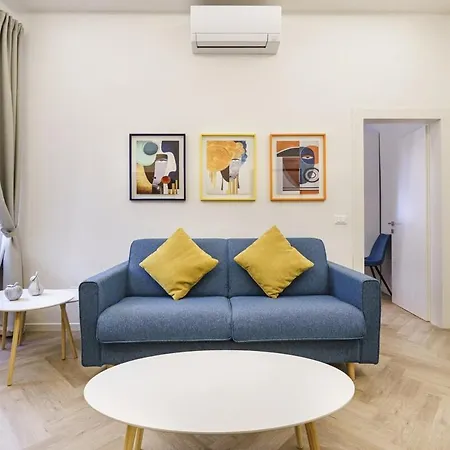 Apartment Designer In Oltrarno Florence