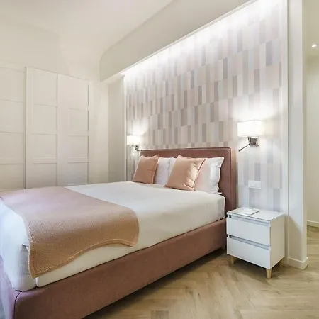 Designer In Oltrarno * Firenze
